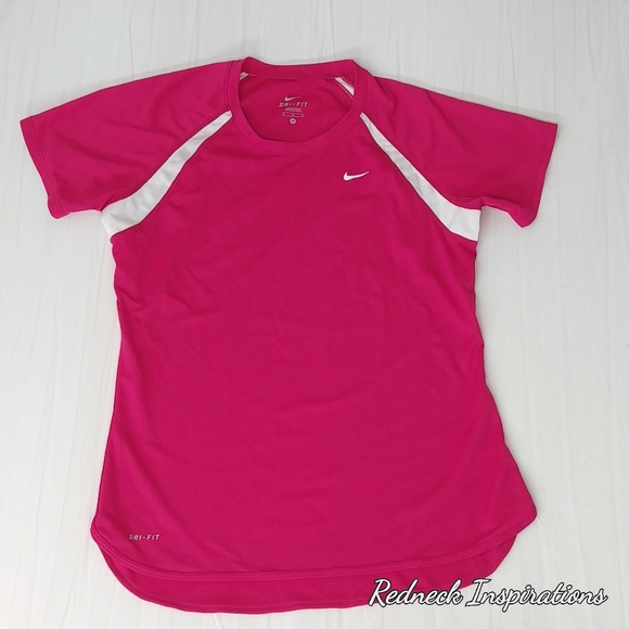 Nike Dri-Fit Women’s T Shirt Size: Medium - Picture 1 of 6
